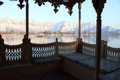 Wangnoo Houseboats Ξενοδοχεία στην πόλη Nigeen Lake