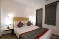 Qotel Hotel la Serene Gagan Vihar Các khách sạn gần Anand Vihar