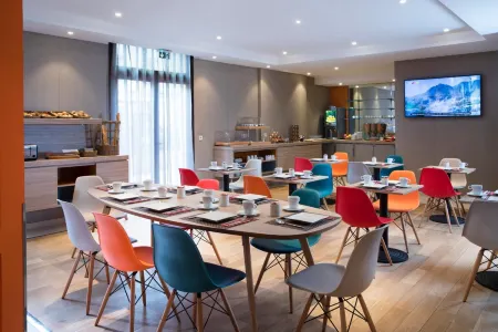 Ibis Styles Bourg la Reine Отели рядом с достопримечательностью «Sceaux Park»