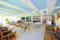 Anixis Hotel & Apartments - สัตว์เลี้ยง