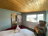 Woodhouse Cottages and Ranch