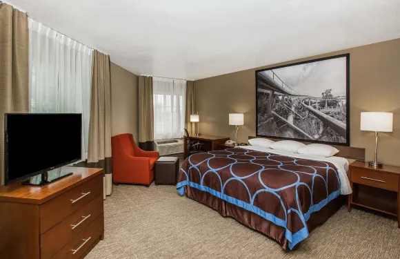 奧爾託納速8酒店