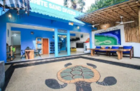 Amed Harmony Bungalows and Villas Hotels near Amed Buddha Diving