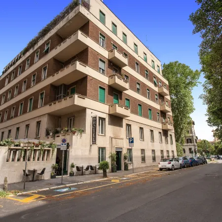 Apollo Boutique Hotel