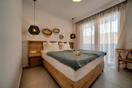 Villa Iris in Mariou Отели рядом с достопримечательностью «Превели»