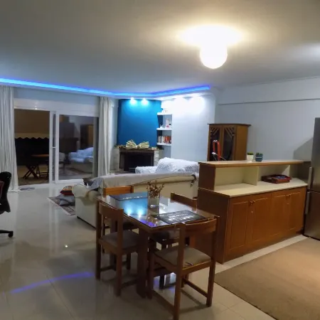 Natalys 2 Bd Gorgeous Apt in Volos