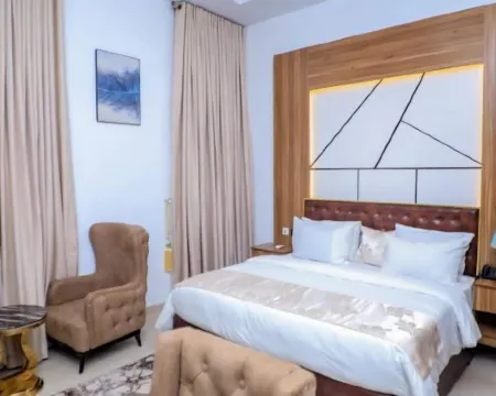 Grovehill Hotel Plus Hotels in Ilesa
