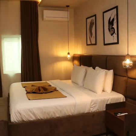 The Velvet Residence
