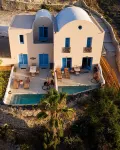 Pink Freud Villas Santorini - Villas