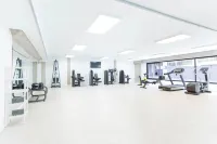 Esmeralda Cotillo Homes by Livvo - Gym