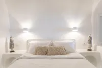 Doukas Caldera Suites Hotels near Fira