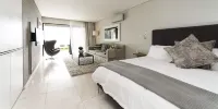 CB-One Luxury Stay