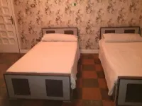Pharaohs Hotel Hotel di Al Qarnah