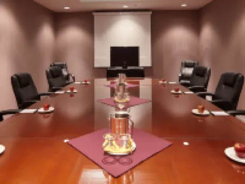 Executive Plaza Hotel & Conference Centre, Metro Vancouver Hotels in Coquitlam