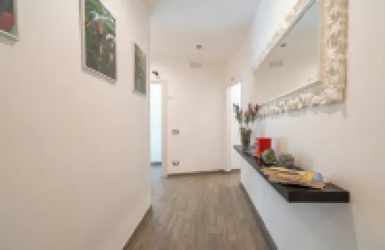 Cavour Rooms