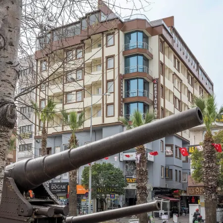 Çanak Hotel