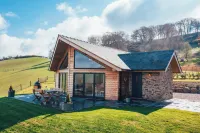 Beautiful Cottage in Idyllic Countryside Setting