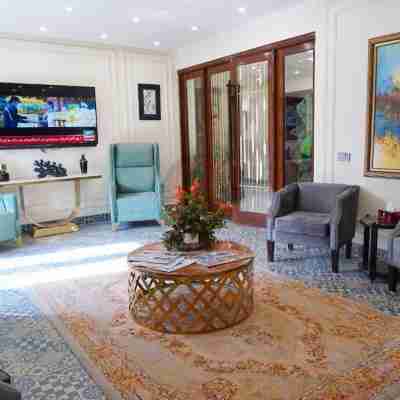 Elegant Suites Hotel Others