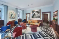 Engelwirt Hotel & Apartments Hotels in Berching