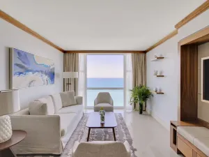 Carillon Miami Wellness Resort