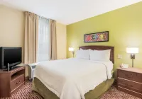 Birch Hills Suites - Blue Ash Hotels in Blue Ash