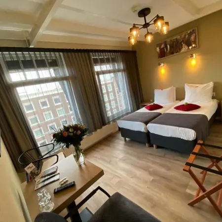 Alp Hotel