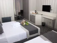 Anka Premium Hotel โรงแรมใกล้ศูนย์การค้าฮิลล์ทาวน์