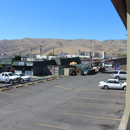 Cedars Inn Lewiston