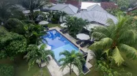 Dream Estate Resort - Rooftop Pools