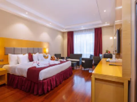 Three Steers Hotel Hotels in Meru