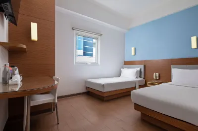 潘佐蘭艾瑪利斯飯店 潘佐蘭住宿飯店