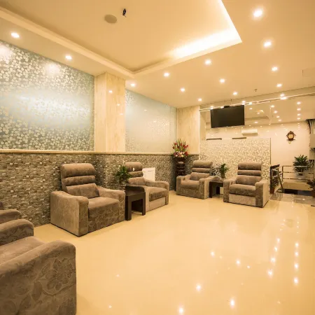 3MG Lakeside Hotel