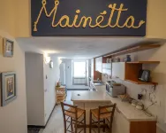 Mainetta Sea View Apartment with AC - Pet Friendly
