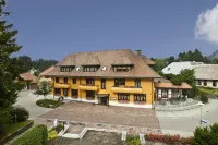 Bio- und Wellnesshotel Alpenblick Hotels in Dachsberg