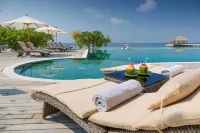 Kudafushi Resort & Spa - 5-Star