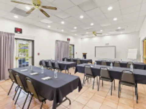 Los Viajeros Inn Hotels in Wickenburg