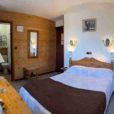 Hotel de Bourgogne Rooms