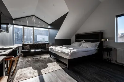 Vintage Hotel