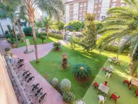 DWO Valencia Hotels near Gulliver