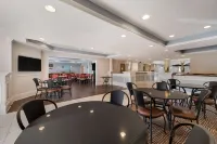 コンフォート スイーツ プレイノ イースト - リチャードソン