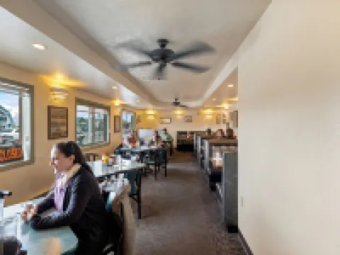 Breeze Inn Hotel Hotels in Seward