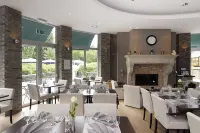 Mont-Des-Pins Hotels in Ferrieres