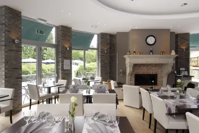 Mont-Des-Pins Hotels in 