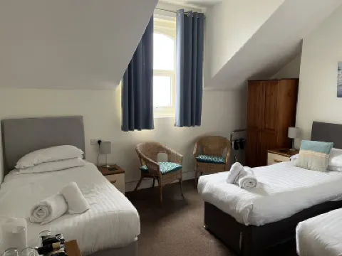 ذا أواسيز فنادق في 