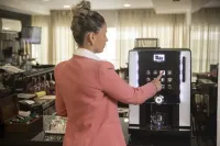 RK Suite Hotel - bar