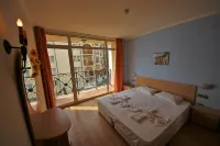Menada Andalusia Apartments
