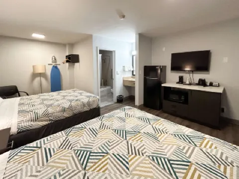 6號套房飯店-溫哥華,華盛頓-濱水區 Vancouver Land Bridge附近的飯店