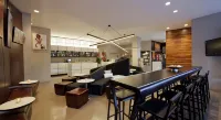 NU Hotel - Barer
