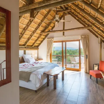 Amadwala Lodge Hotels near Ticketpro Dome