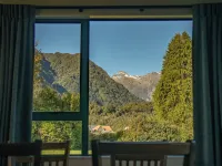 Rainforest Motel Hotels in Fox Glacier